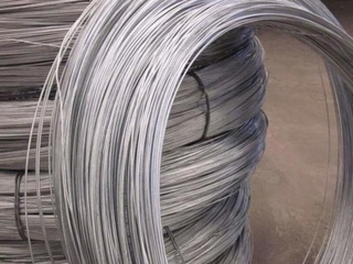 Проволока телеграфная оцинкованная 60С2А 0,45 мм 2 - в «Монолит-Металлопрокат».