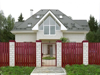 Штакетник П-образный А Монолит 0,45 Drap ST RAL9005 Черный 1 - в «Монолит-Металлопрокат».