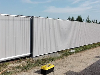 Профлист С8 0.7 мм RAL 7004 Сигнальный Серый Двухсторонний 2 - в «Монолит-Металлопрокат».